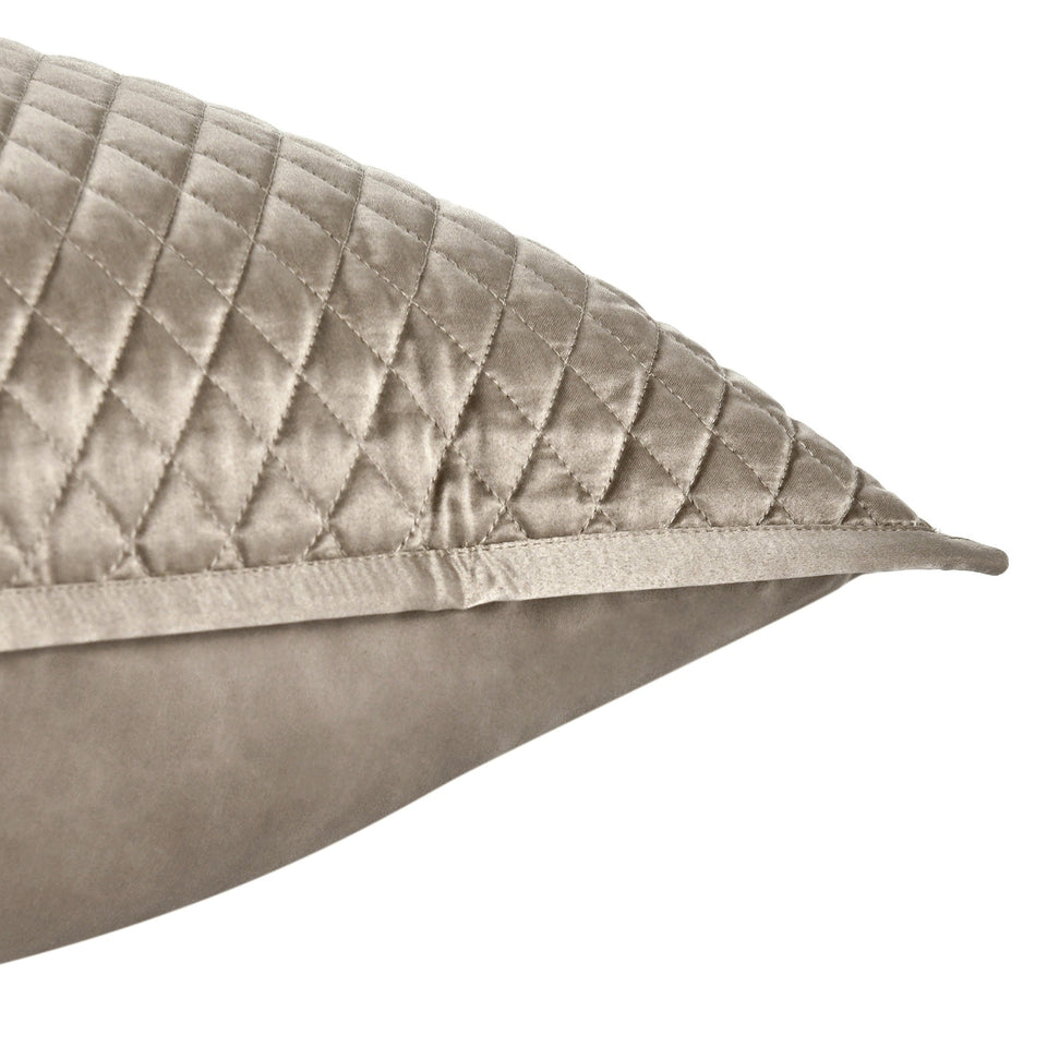 Diamond Quilt Collection