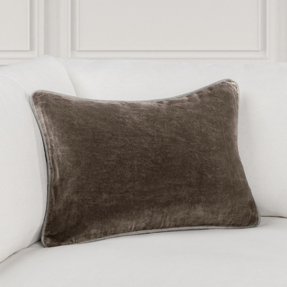 SLD Heirloom Velvet Pillow