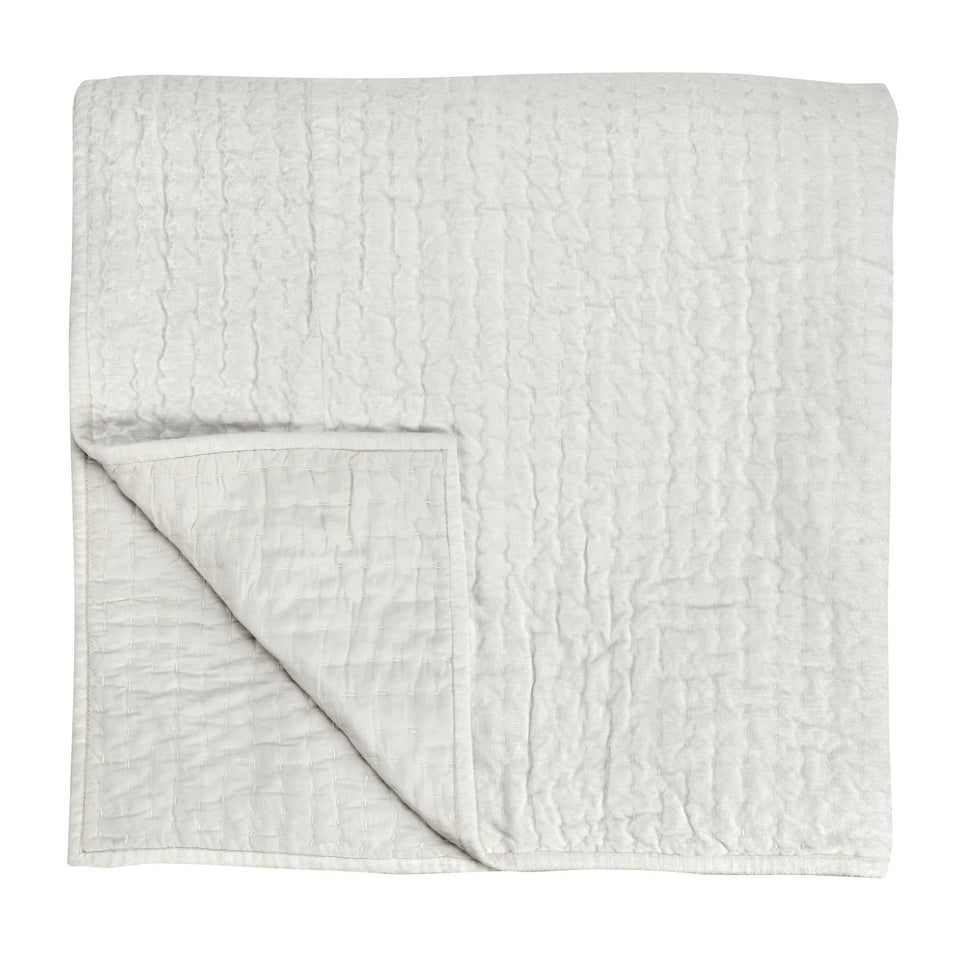 Bari Velvet Quilt Collection
