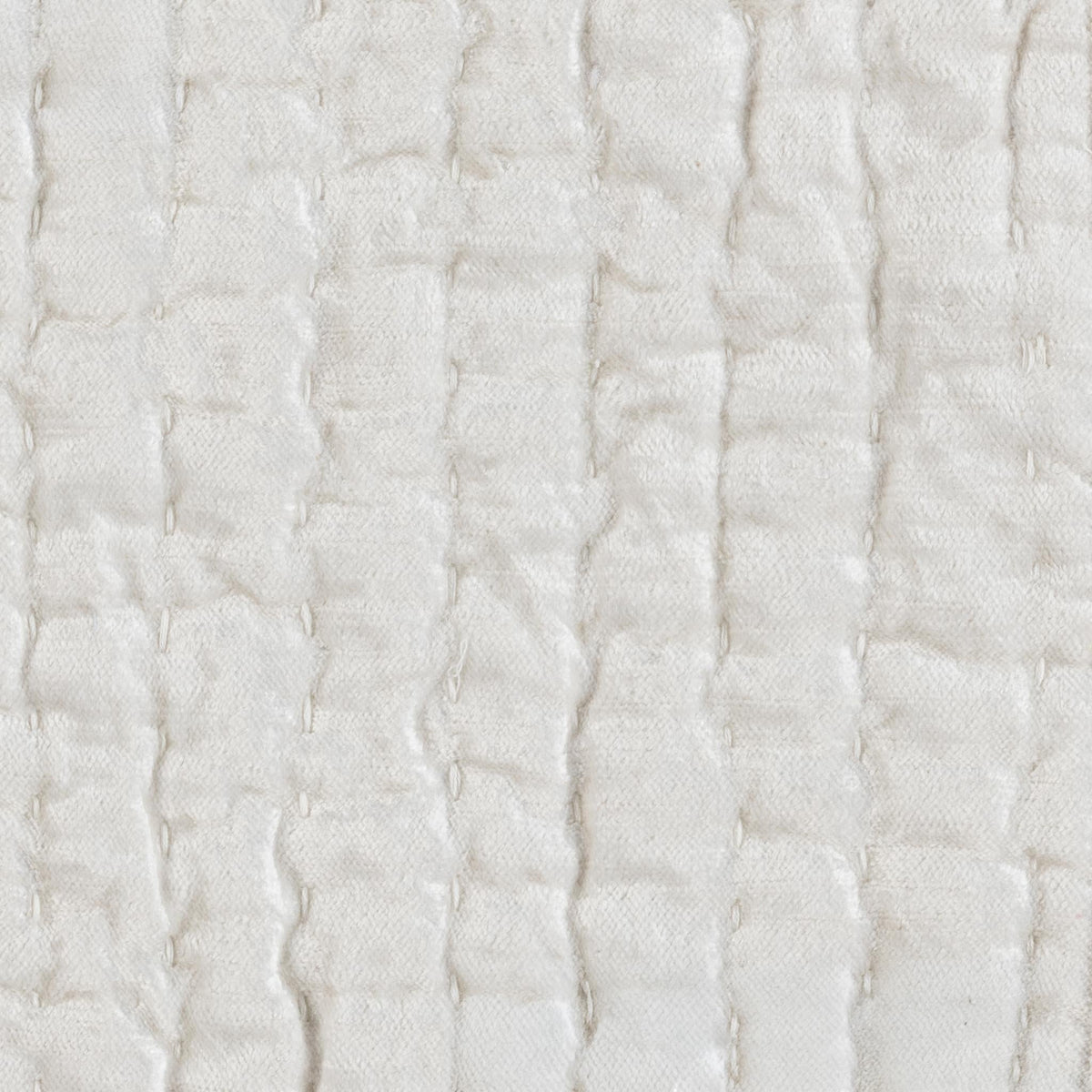 Bari Velvet Quilt Collection