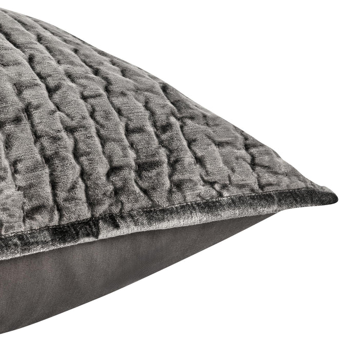 Bari Velvet Quilt Collection