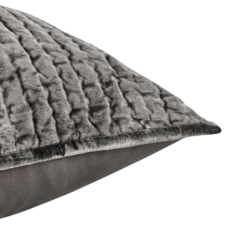Bari Velvet Quilt Collection