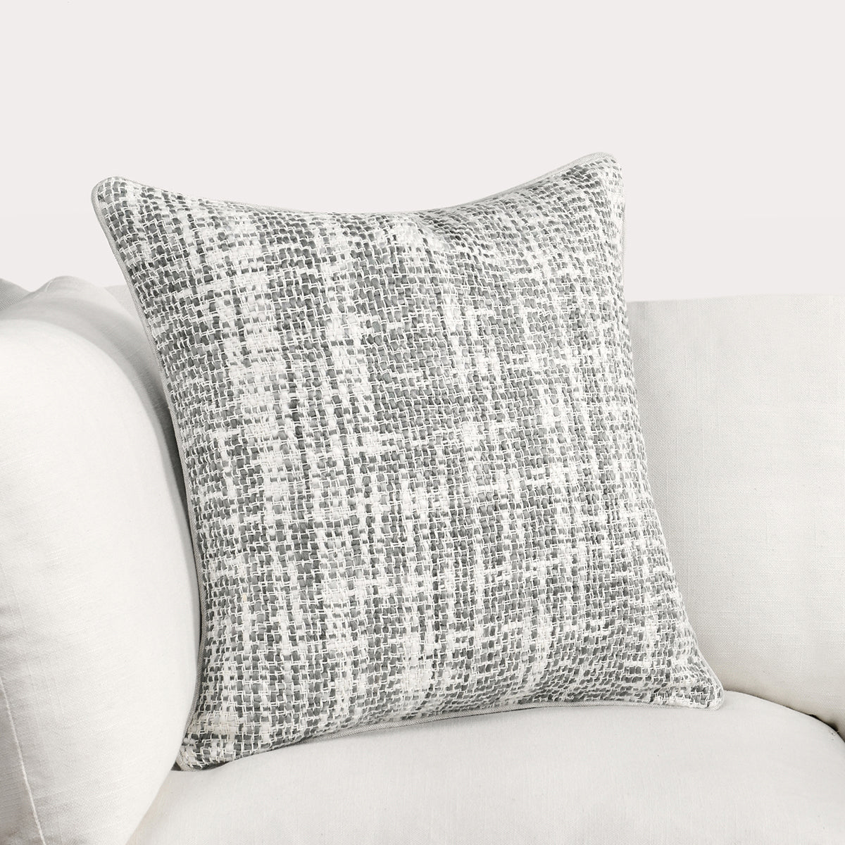 TW Brax Pillow