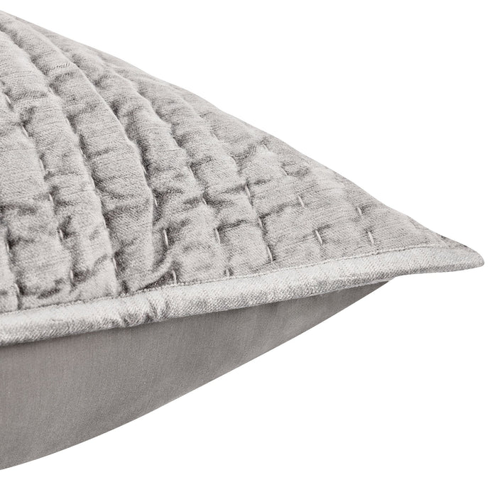 Bari Velvet Quilt Collection