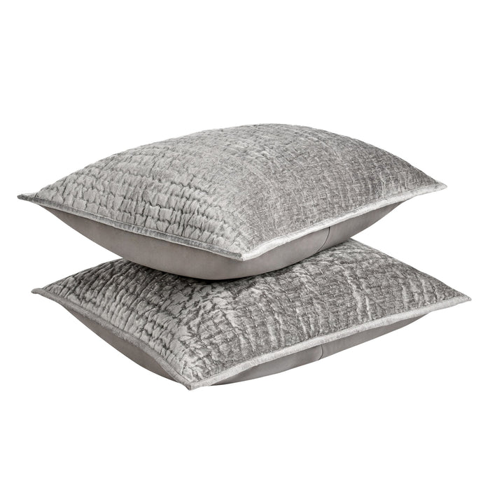 Bari Velvet Quilt Collection