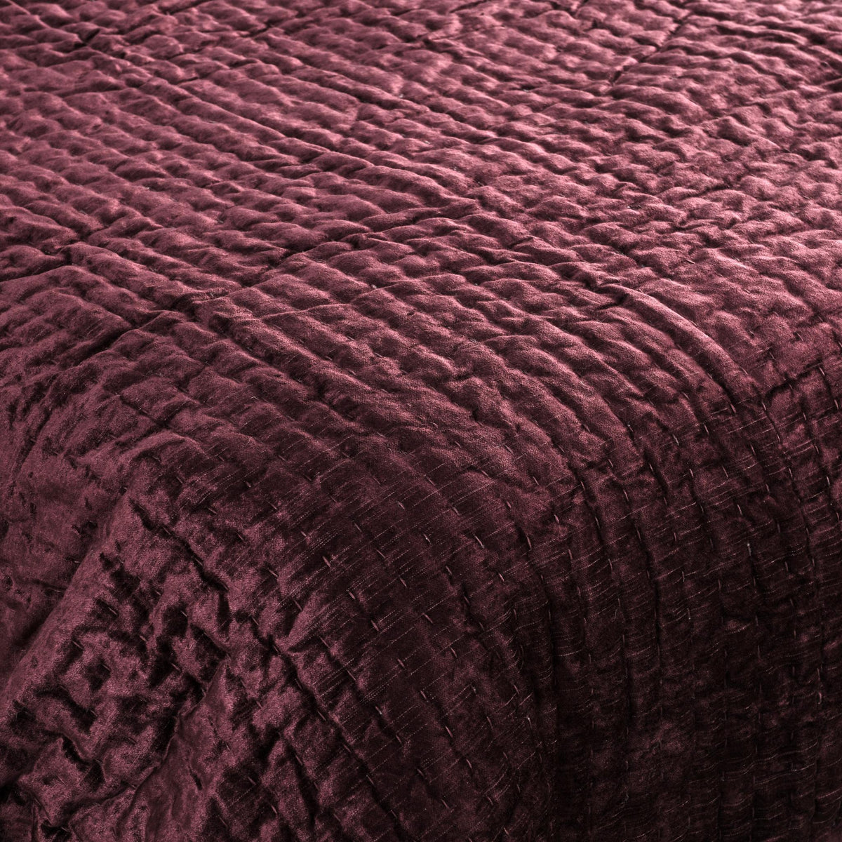 Bari Velvet Quilt Collection