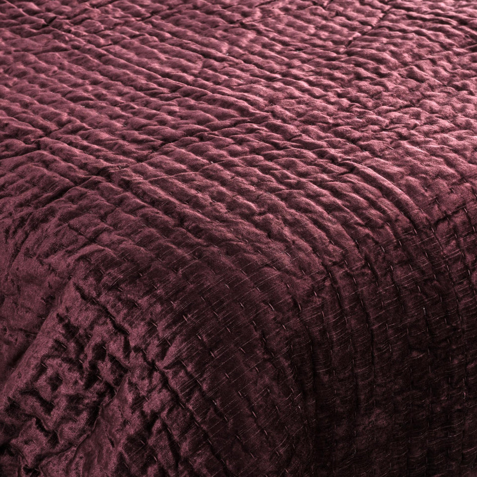 Bari Velvet Quilt Collection
