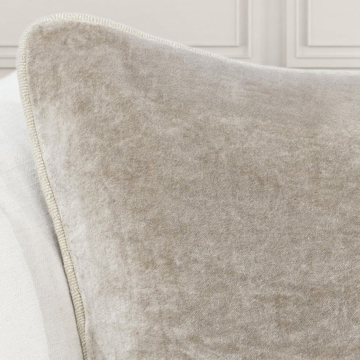 SLD Heirloom Velvet Pillow