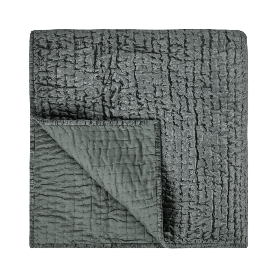 Bari Velvet Quilt Collection