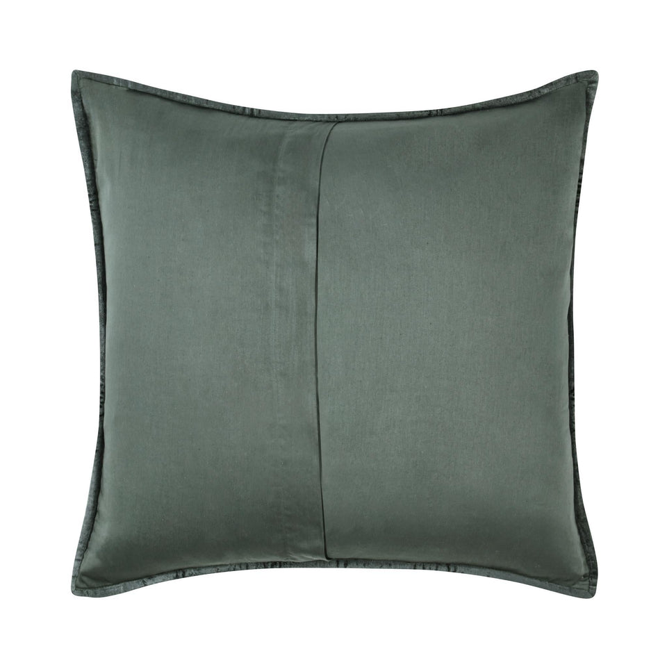 Bari Velvet Quilt Collection