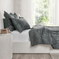 Bari Velvet Quilt Collection