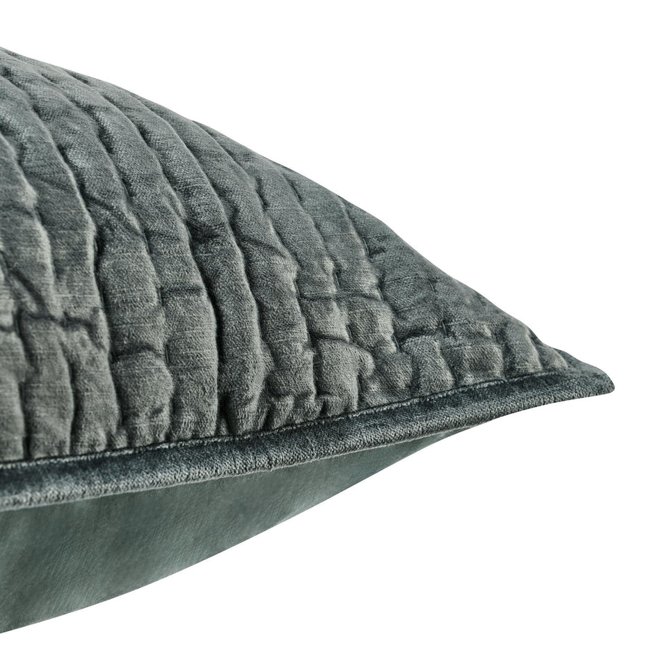 Bari Velvet Quilt Collection