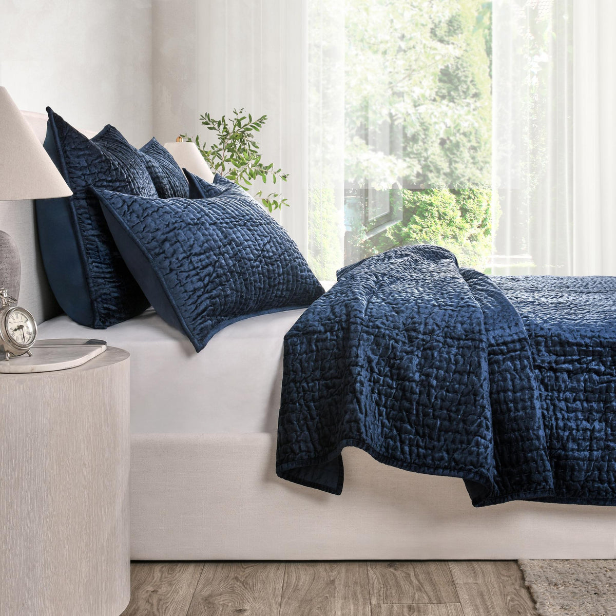 Bari Velvet Quilt Collection