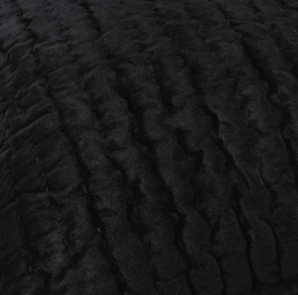 Bari Velvet Quilt Collection