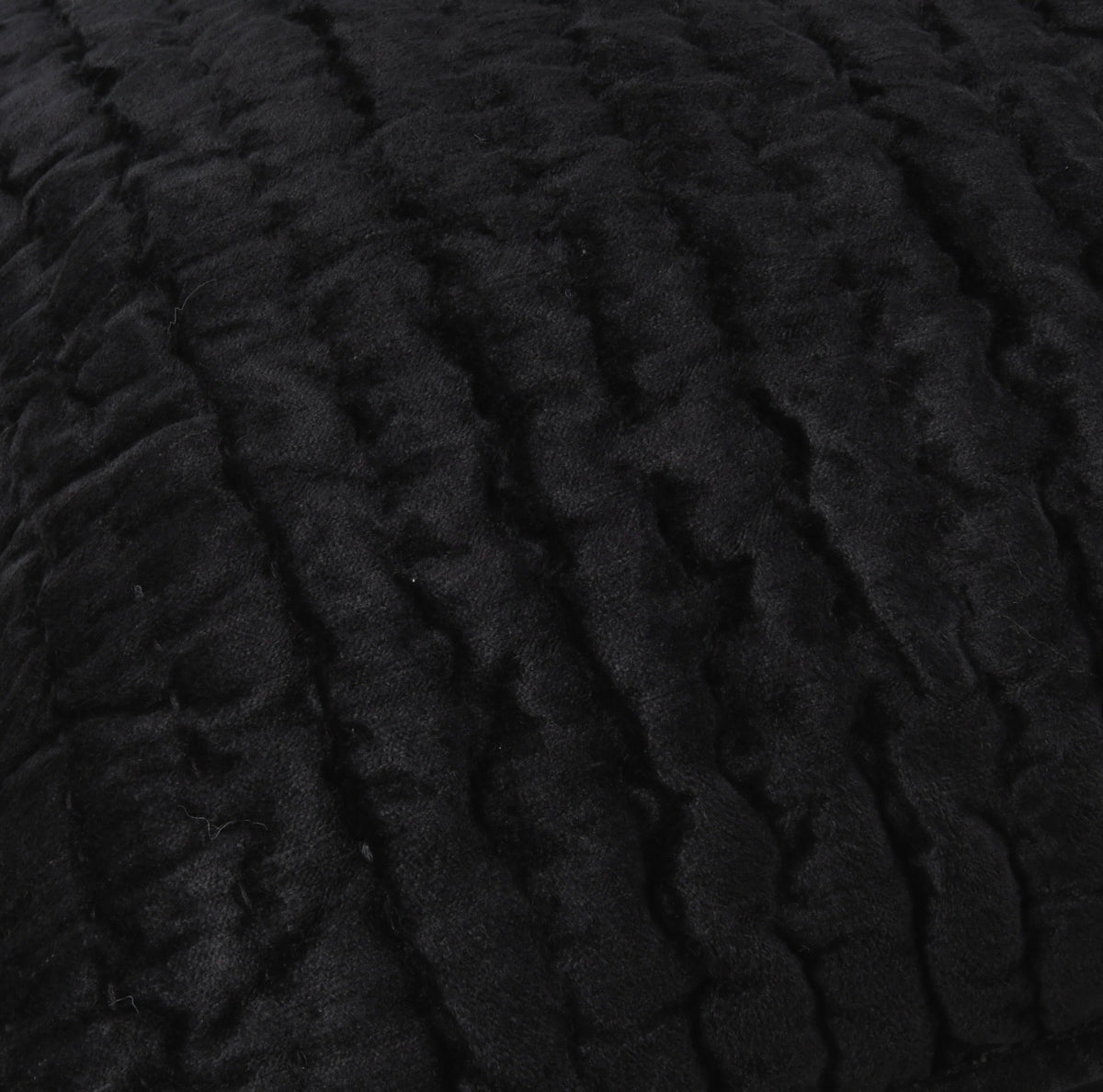 Bari Velvet Quilt Collection