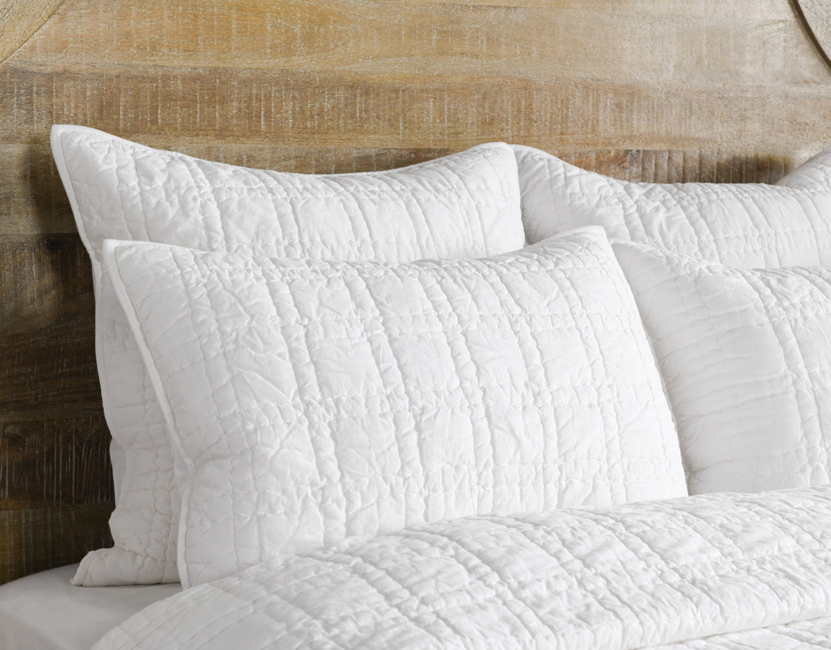Carly Quilt Collection