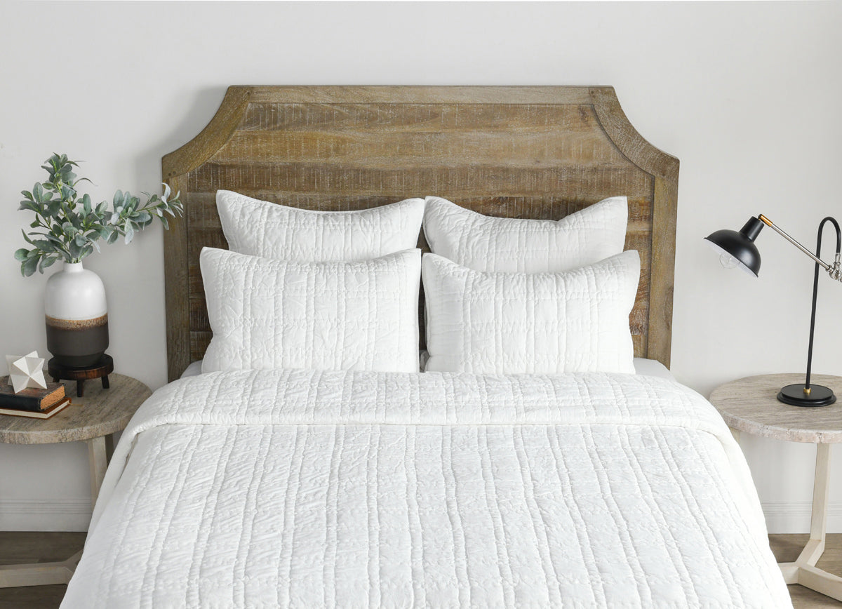 Carly Quilt Collection