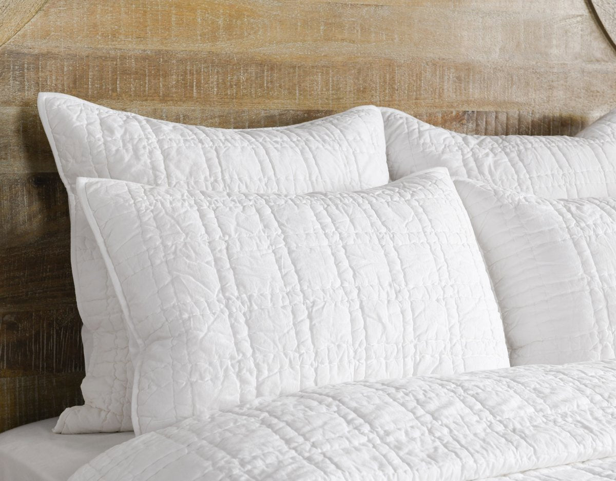 Carly Quilt Collection