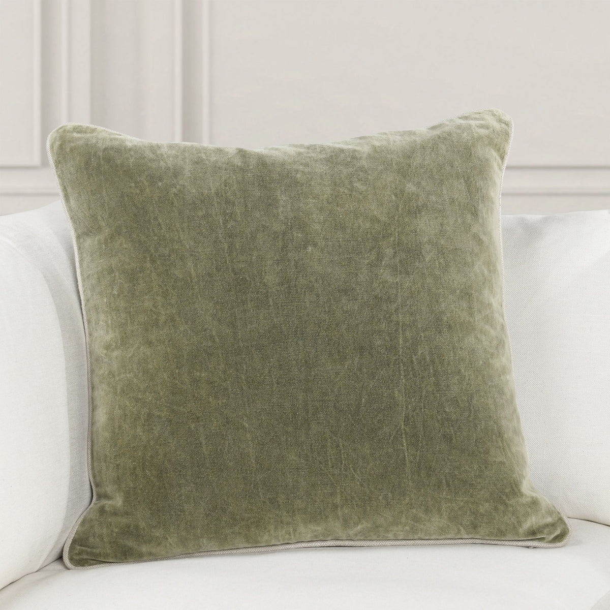 SLD Heirloom Velvet Pillow