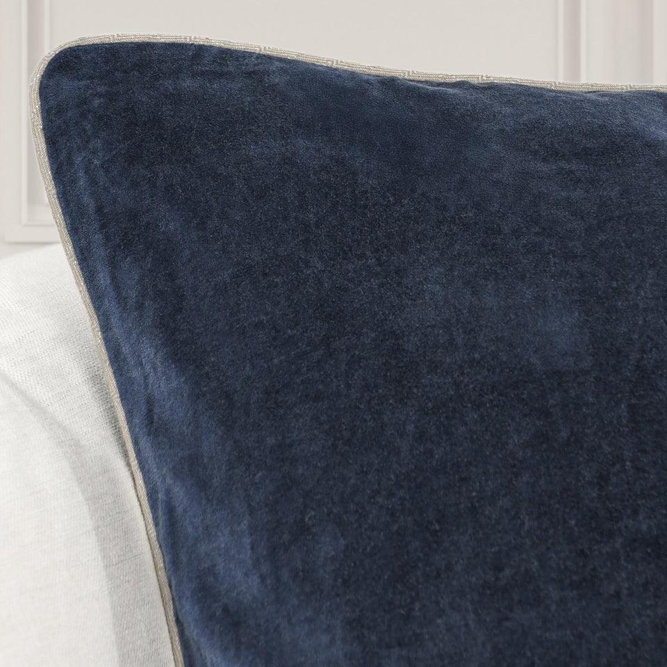 SLD Heirloom Velvet Pillow