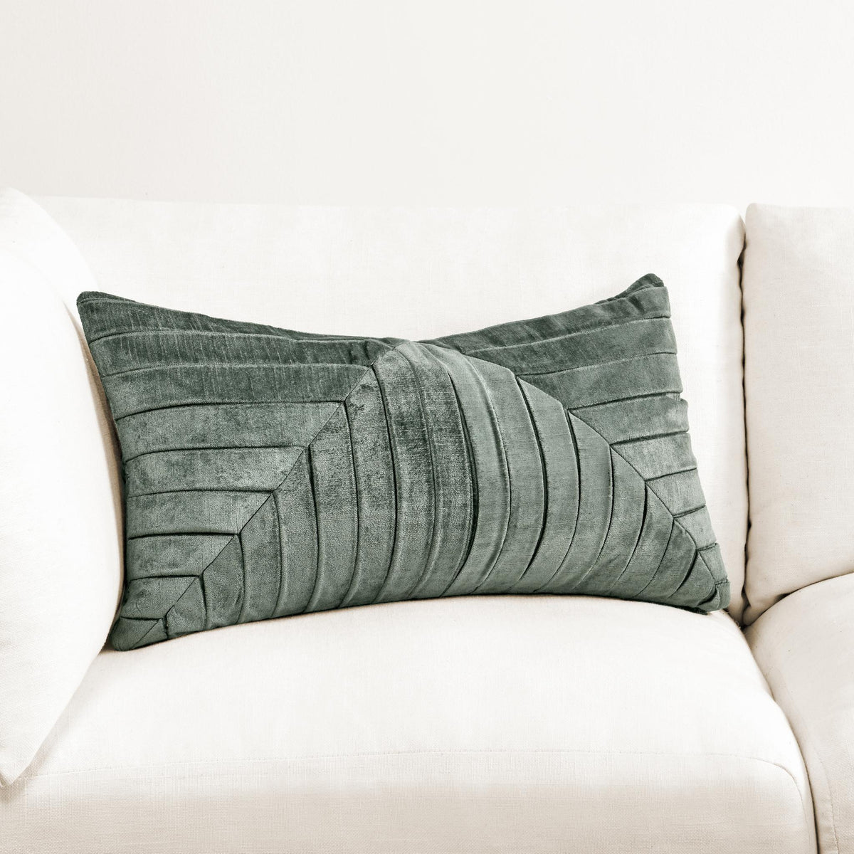 SV Aubrey Pillow