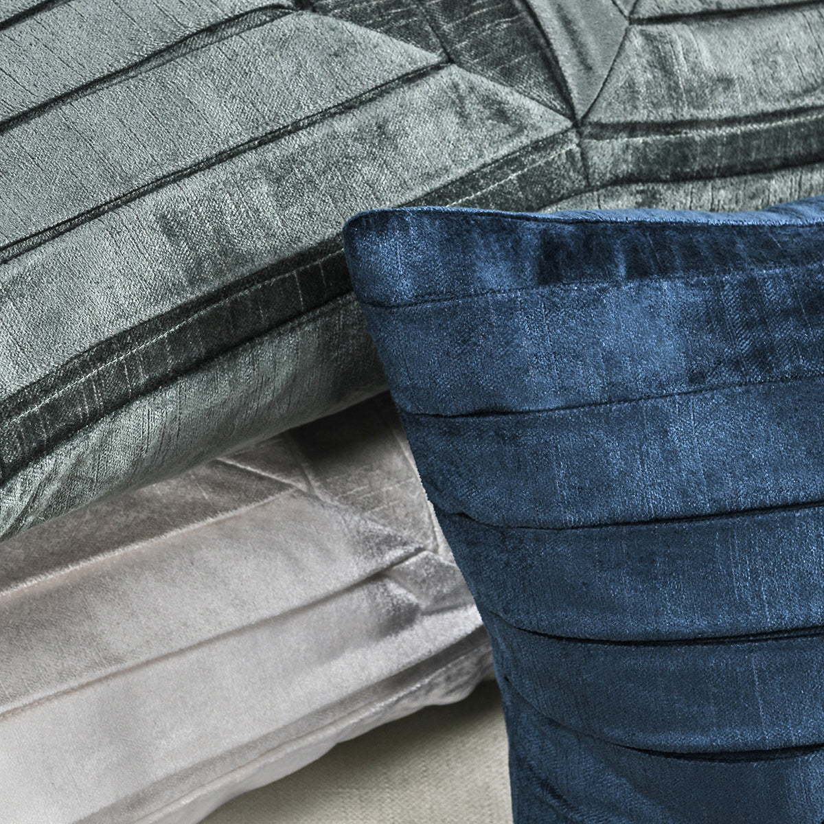 SV Aubrey Pillow