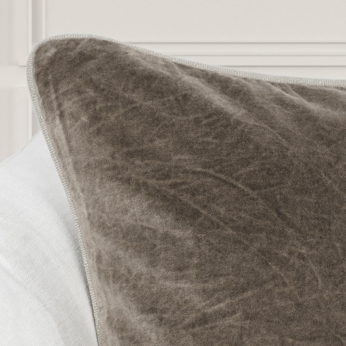 SLD Heirloom Velvet Pillow