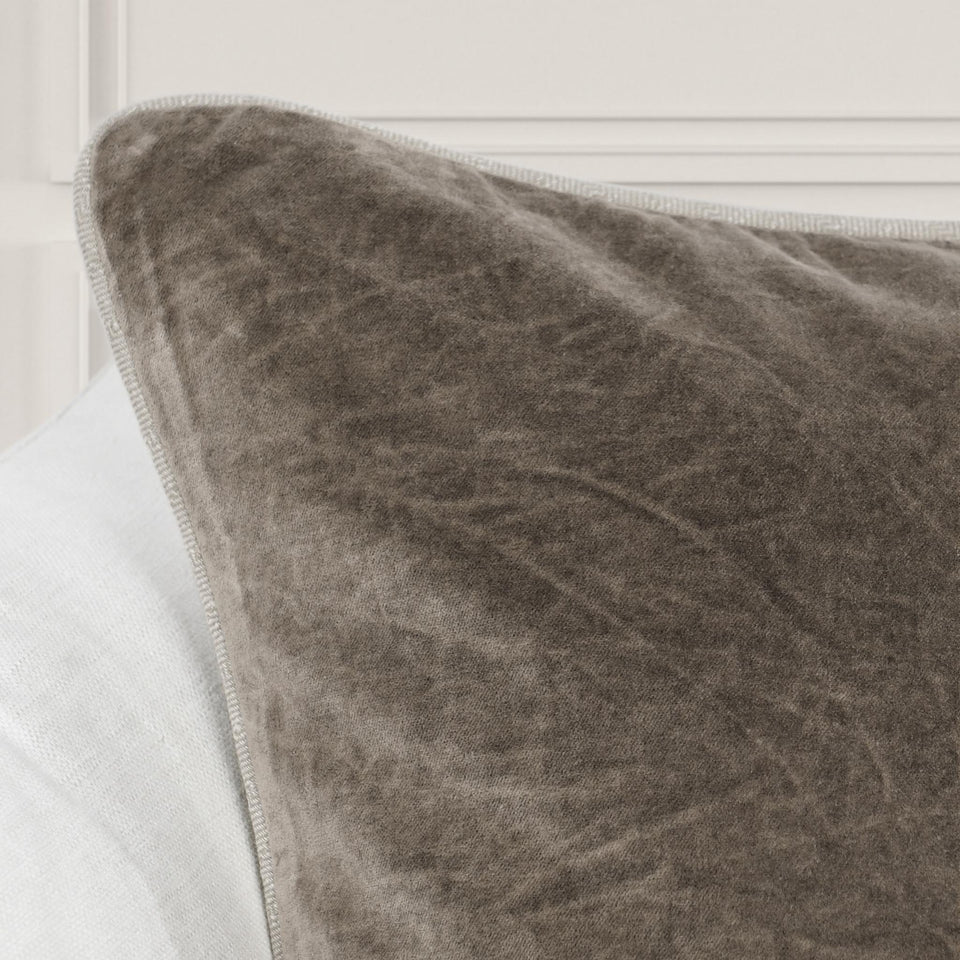 SLD Heirloom Velvet Pillow