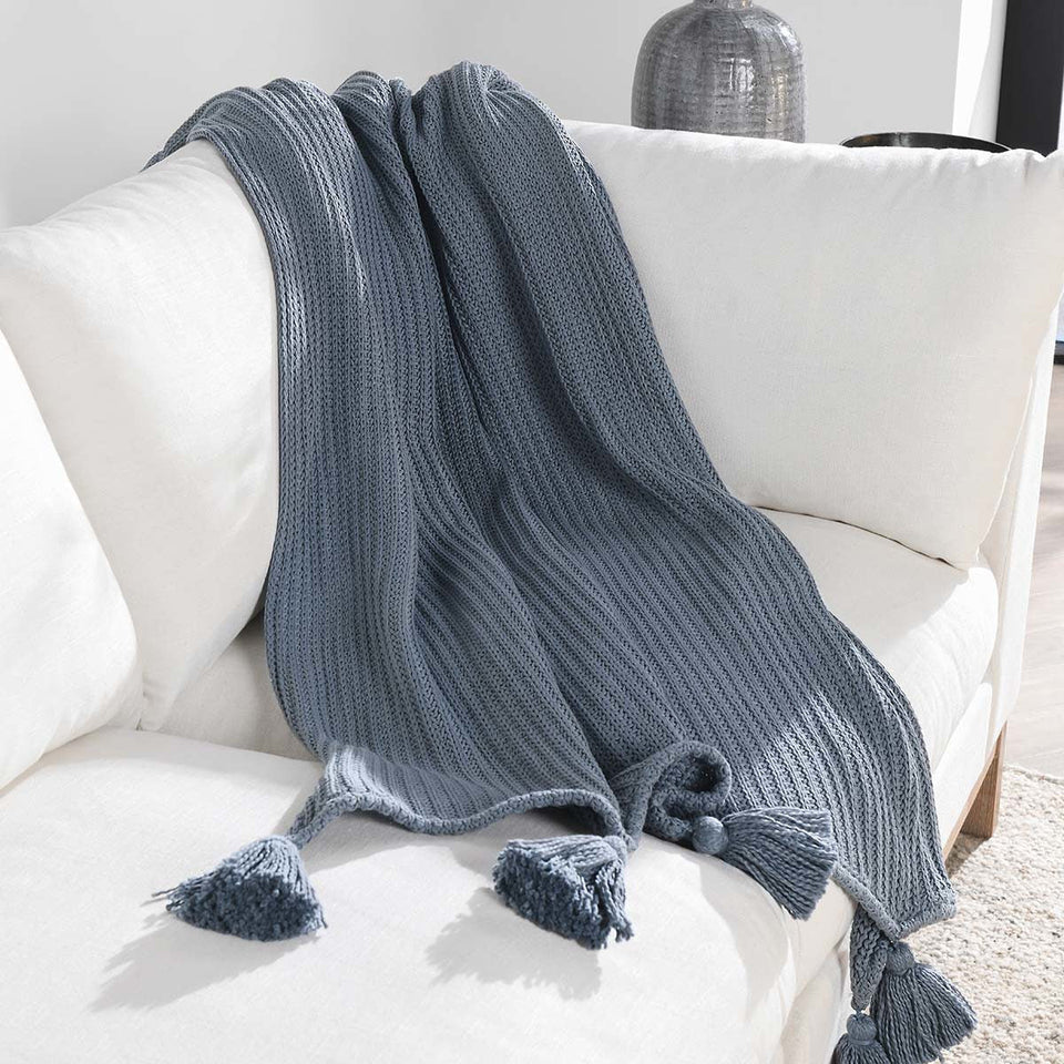 TC Veda Throw