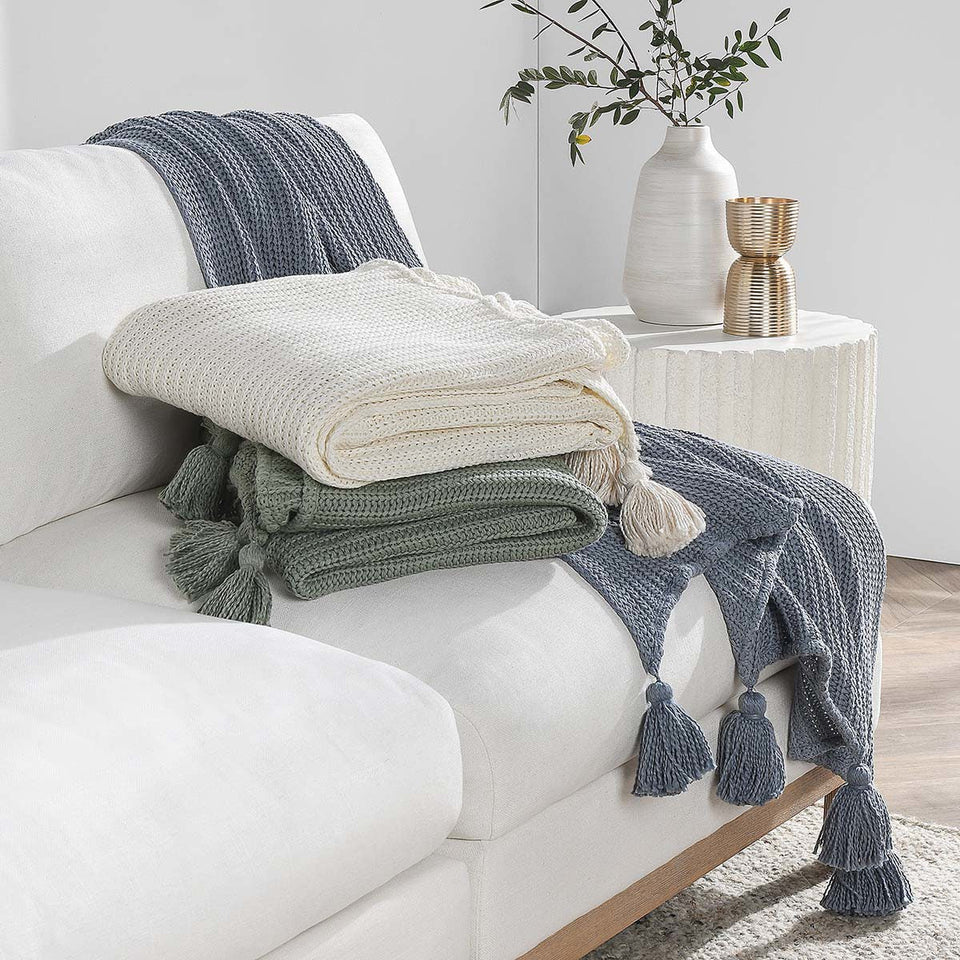 TC Veda Throw