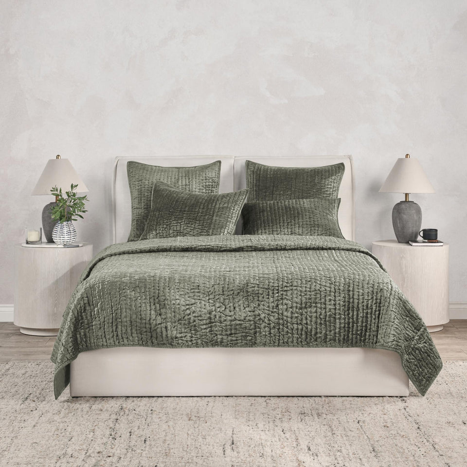 Bari Velvet Quilt Collection