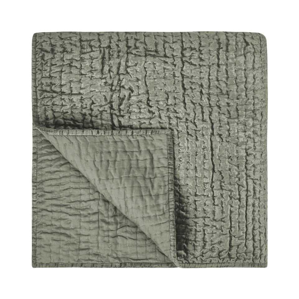 Bari Velvet Quilt Collection