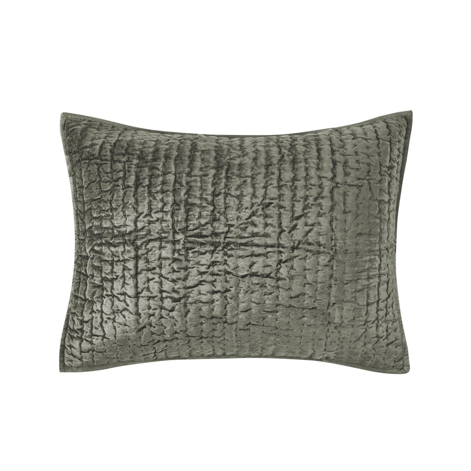 Bari Velvet Quilt Collection
