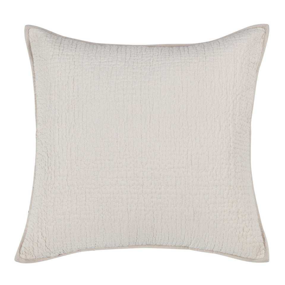 Danica Quilt Collection