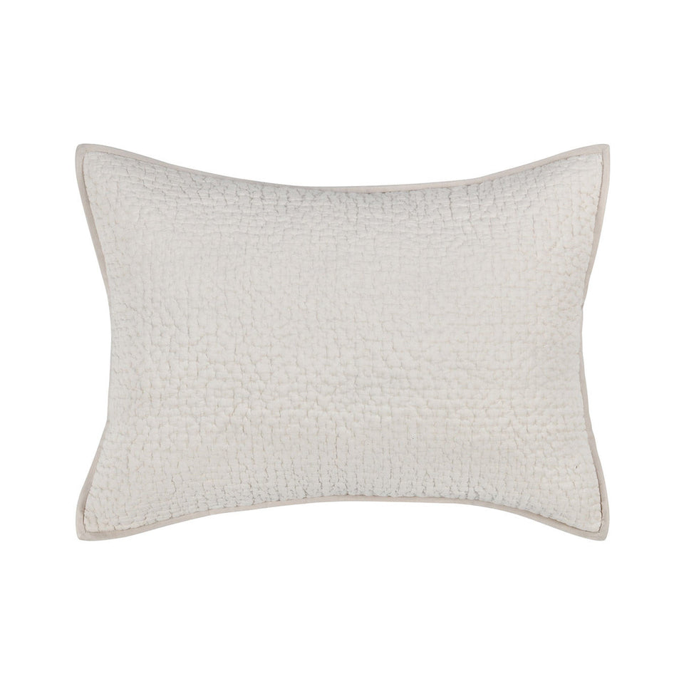 Danica Quilt Collection
