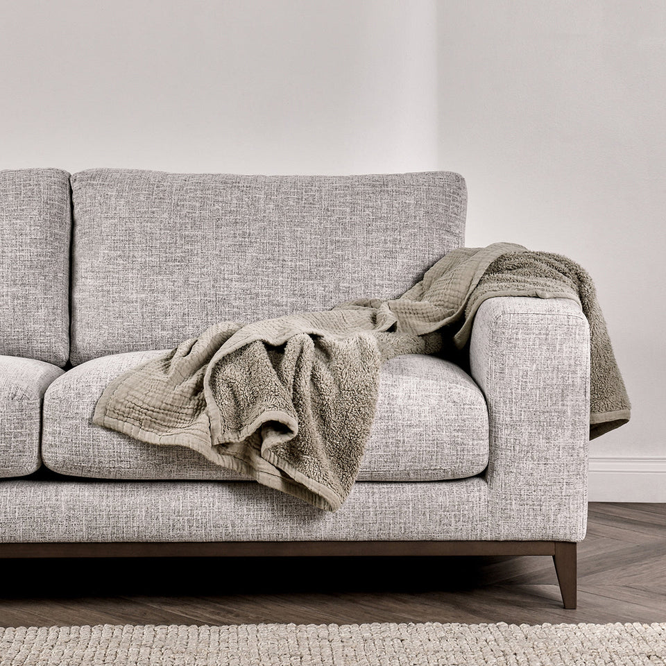 TC Cardiff Throw