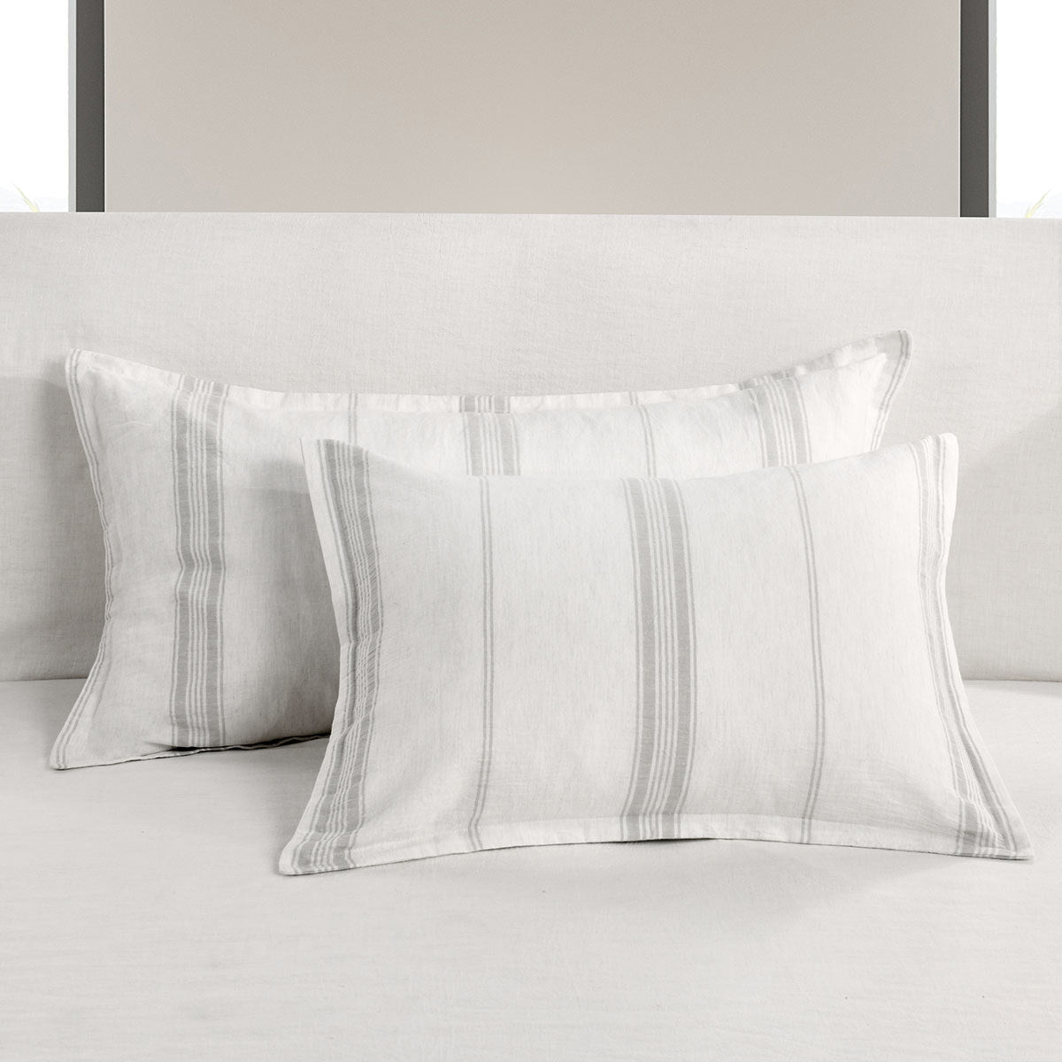 Jayson Linen Cashmere Duvet Collection