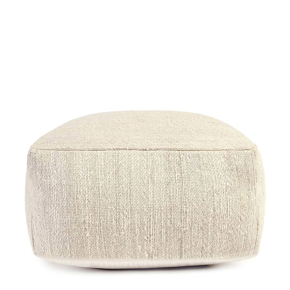Halter Pouf