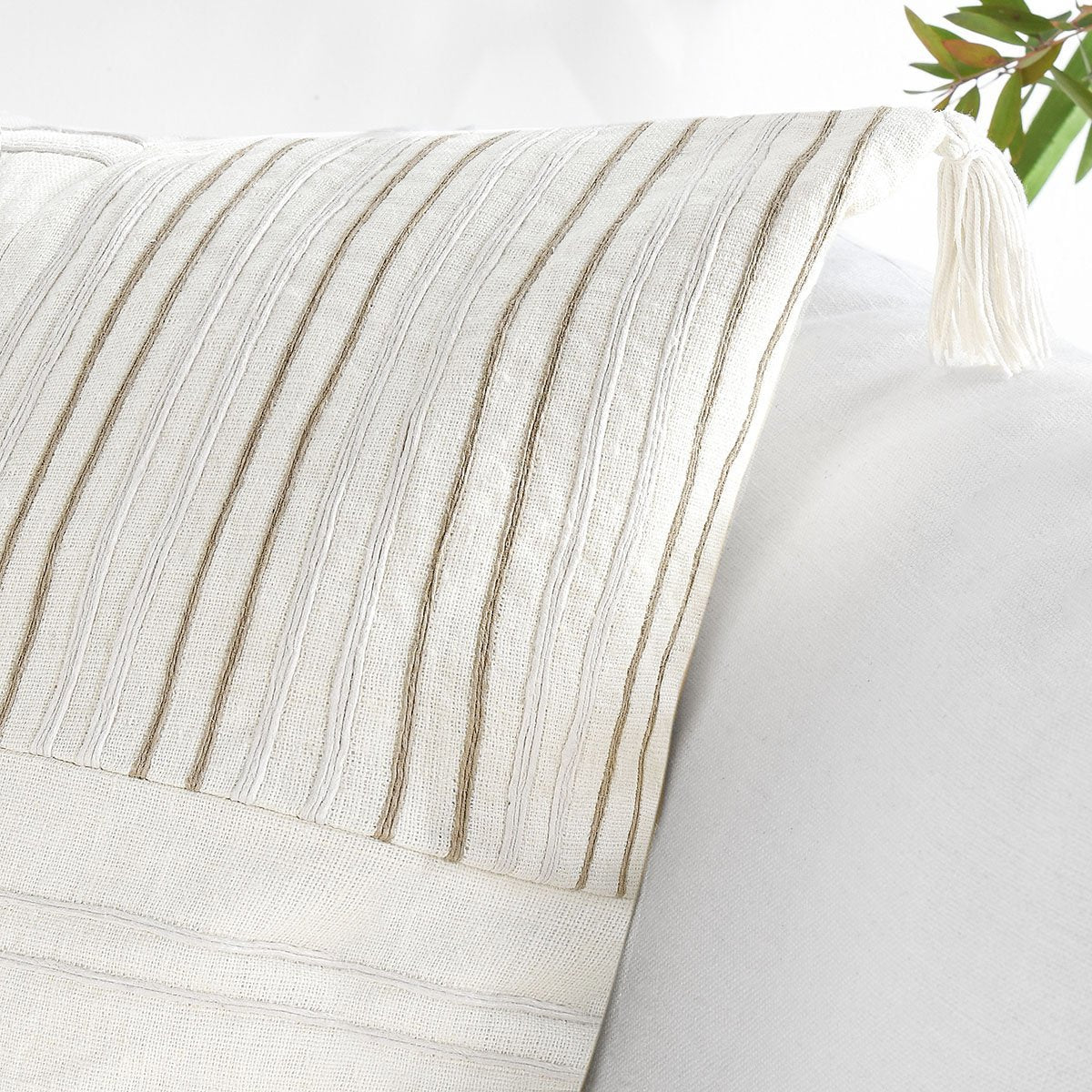 ST Apana Pillow