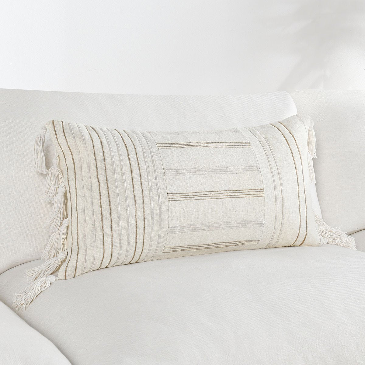 ST Apana Pillow