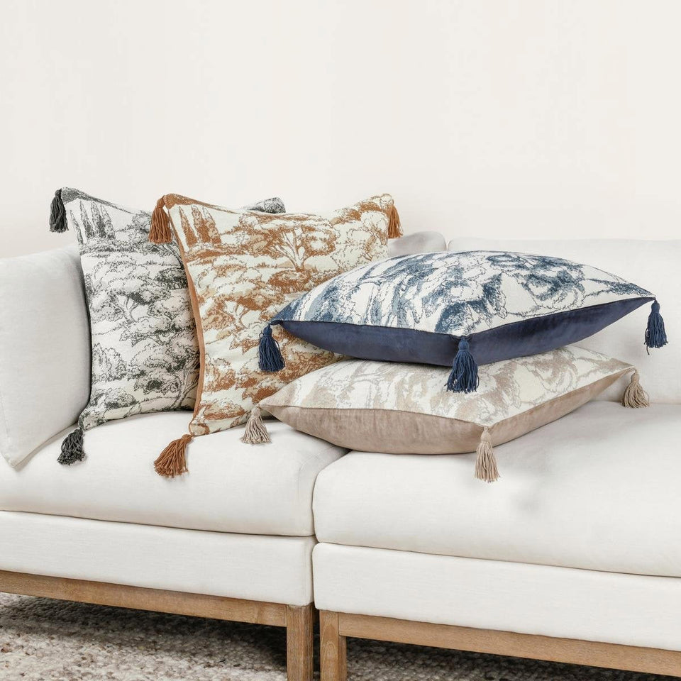 VC Stonework Pillow