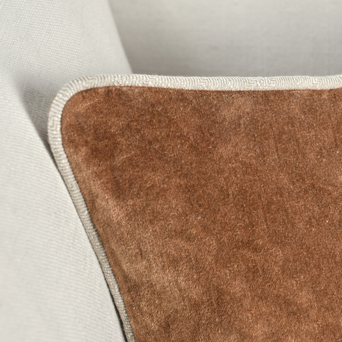 SLD Heirloom Velvet Pillow