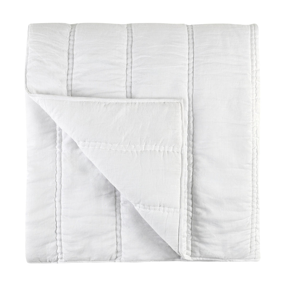 Rowen Quilt Collection