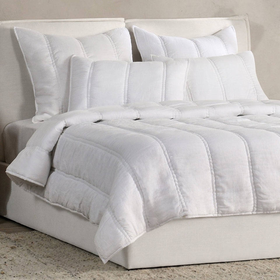 Rowen Quilt Collection
