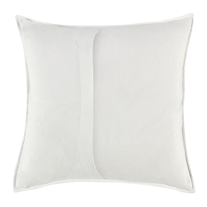 Rowen Quilt Collection