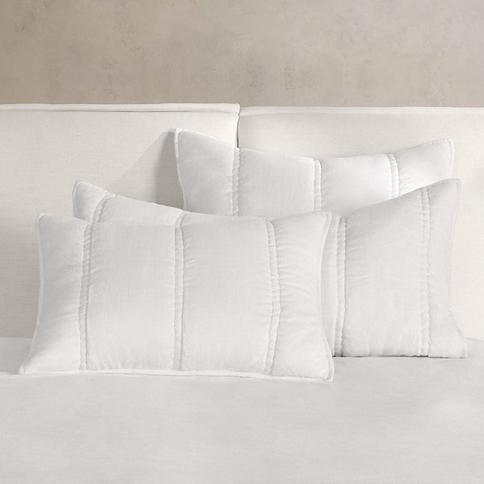 Rowen Quilt Collection