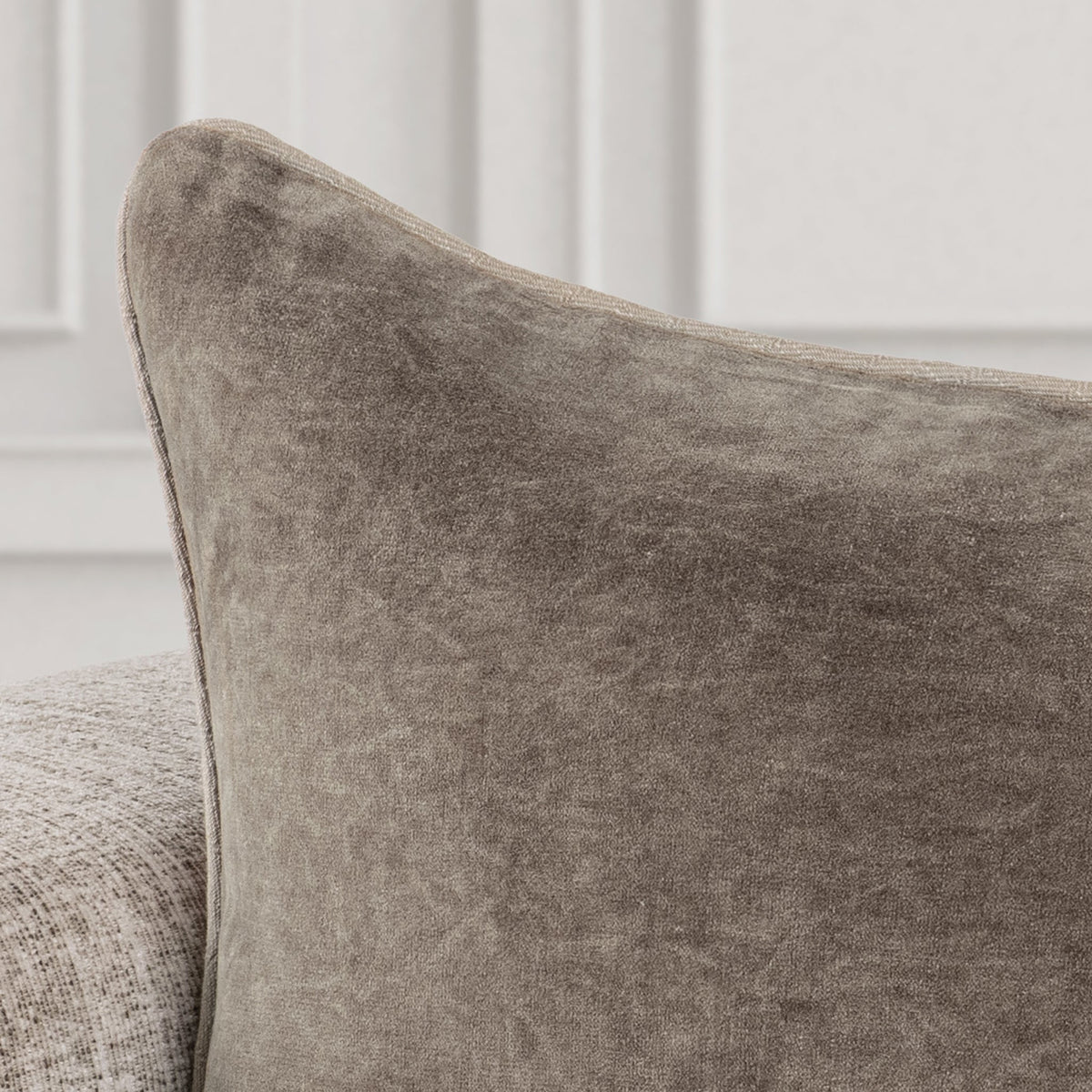 SLD Heirloom Velvet Pillow