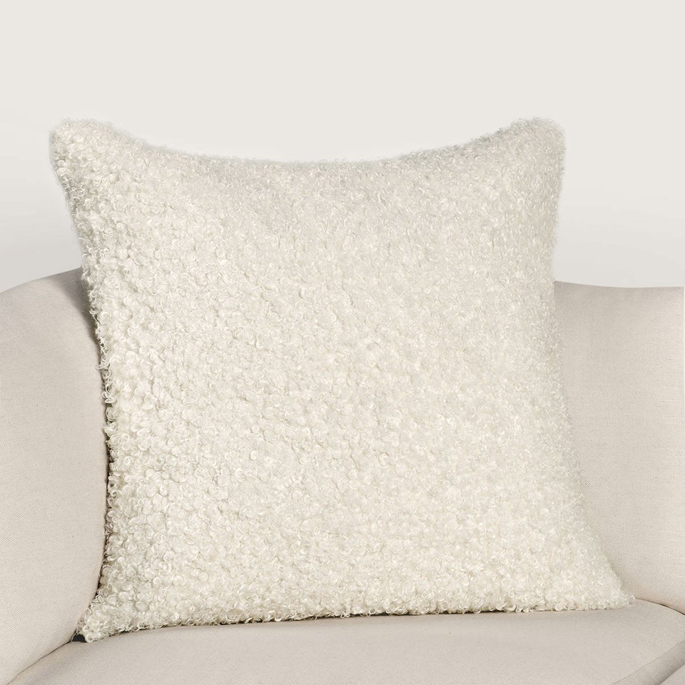 RN Carters Pillow
