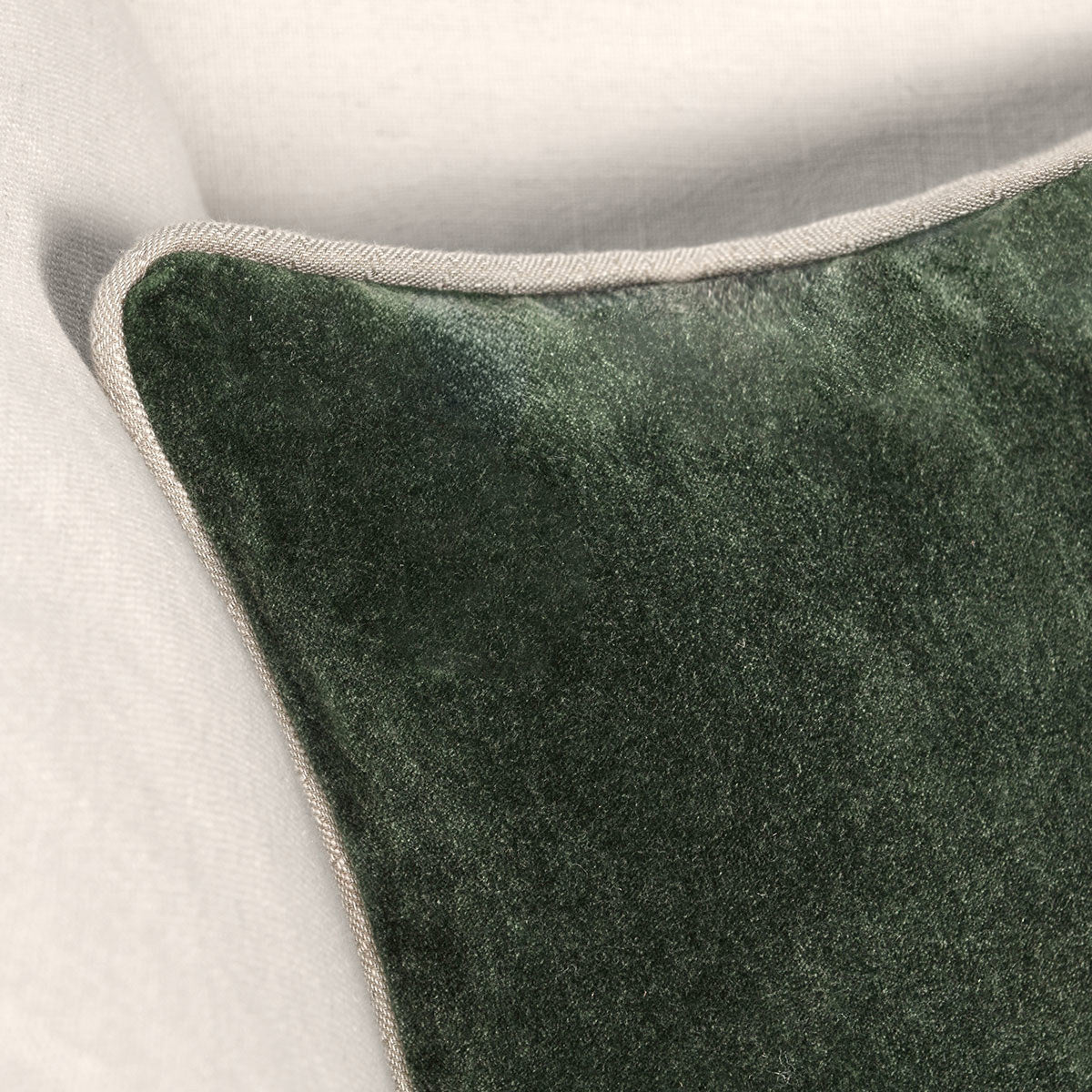 SLD Heirloom Velvet Pillow
