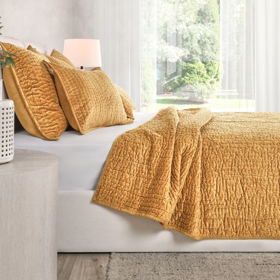 Bari Velvet Quilt Collection